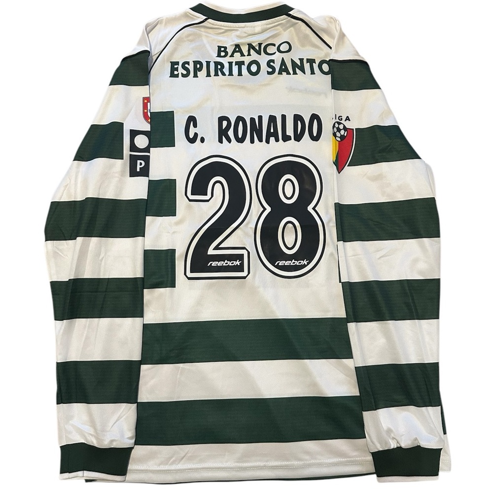Sporting Cp 2002/03 retro Home kit.  Cristiano Ronaldo soccer football jersey